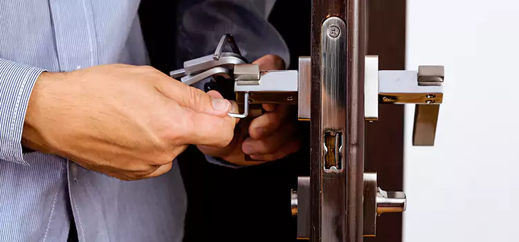 Commercial Door Lock Repair Leamington